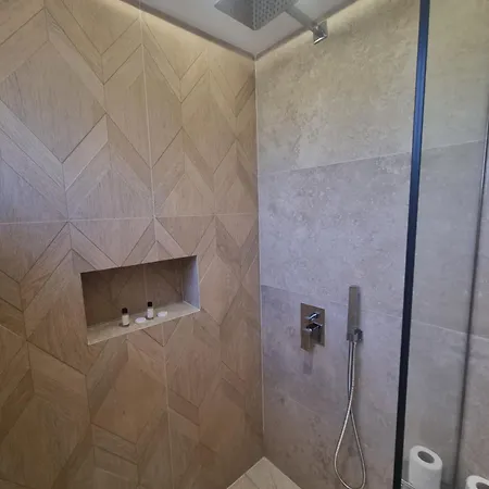 Twix Hotel 3*
