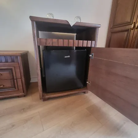 Twix Ξενοδοχείο Μπεράτ