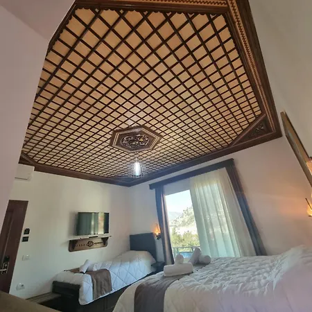 Twix Hotel