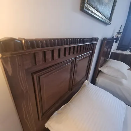 Twix Hotel